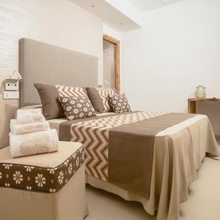 Assaje' Luxury Rooms Santa Teresa Gallura Exteriör bild