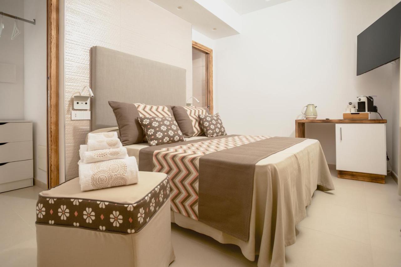 Assaje' Luxury Rooms Santa Teresa Gallura Exteriör bild