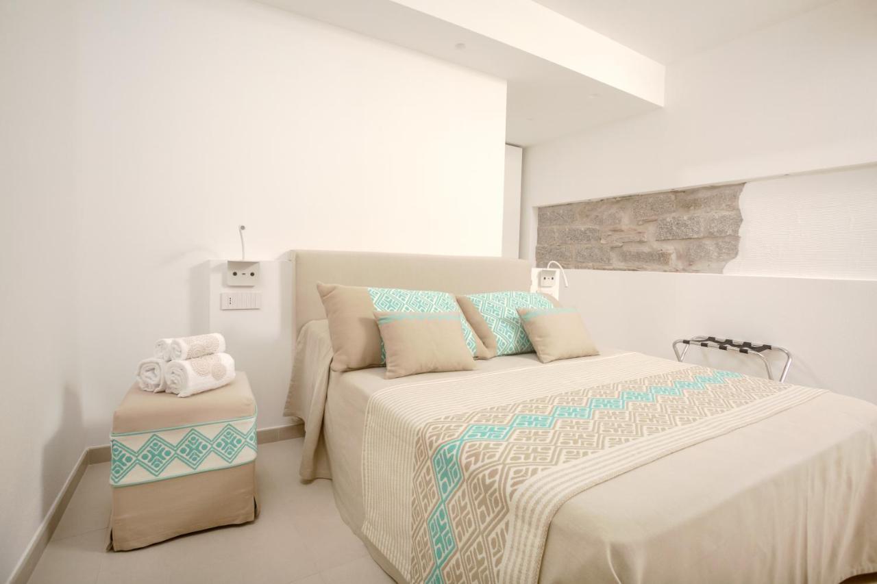 Assaje' Luxury Rooms Santa Teresa Gallura Exteriör bild