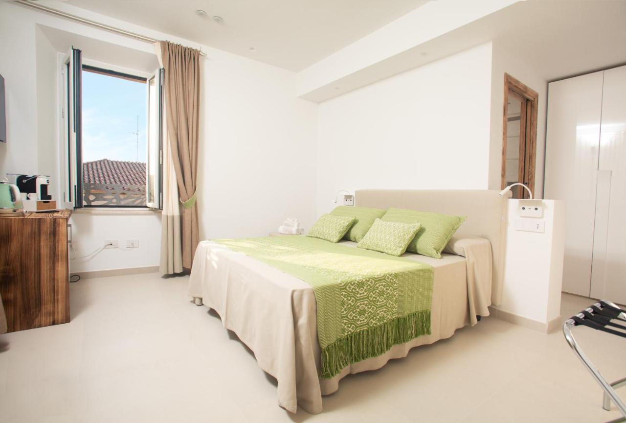 Assaje' Luxury Rooms Santa Teresa Gallura Exteriör bild