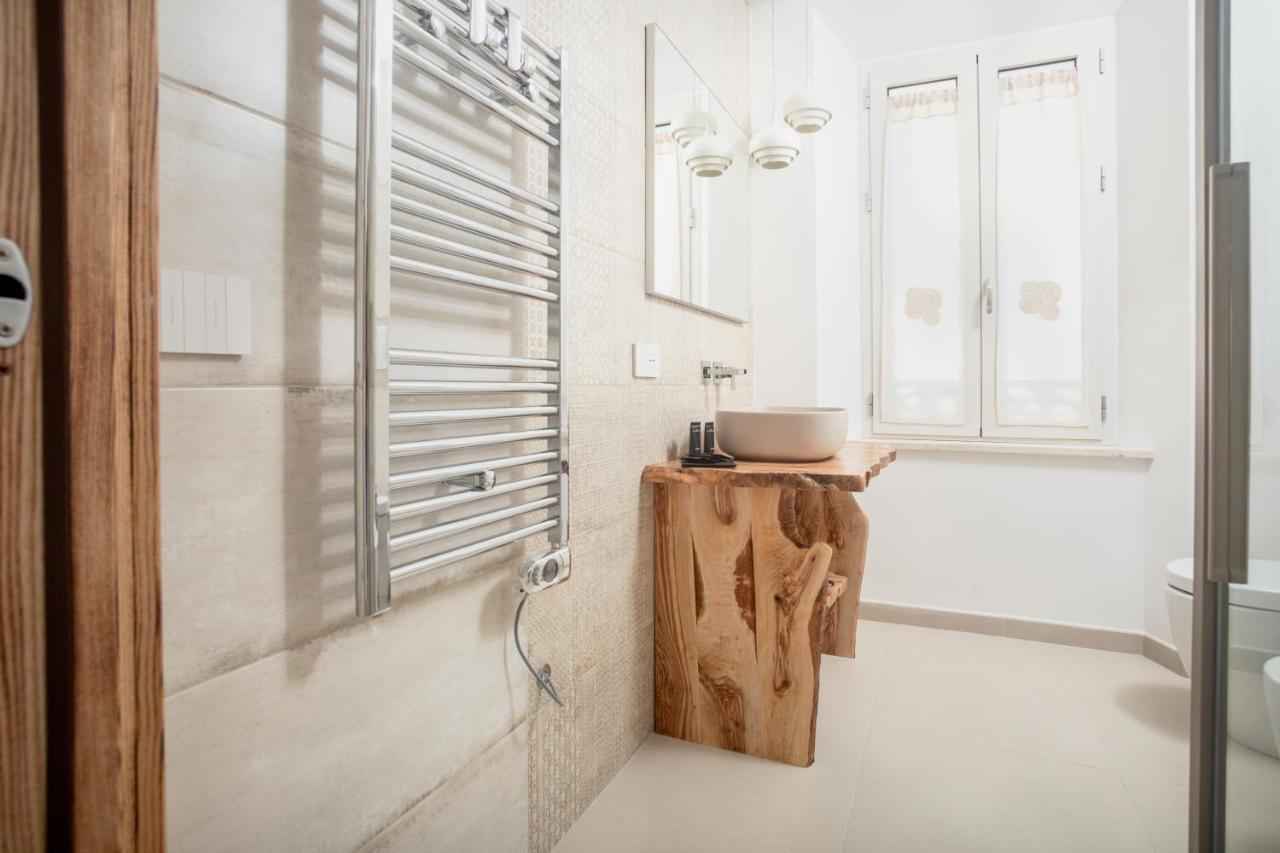 Assaje' Luxury Rooms Santa Teresa Gallura Exteriör bild